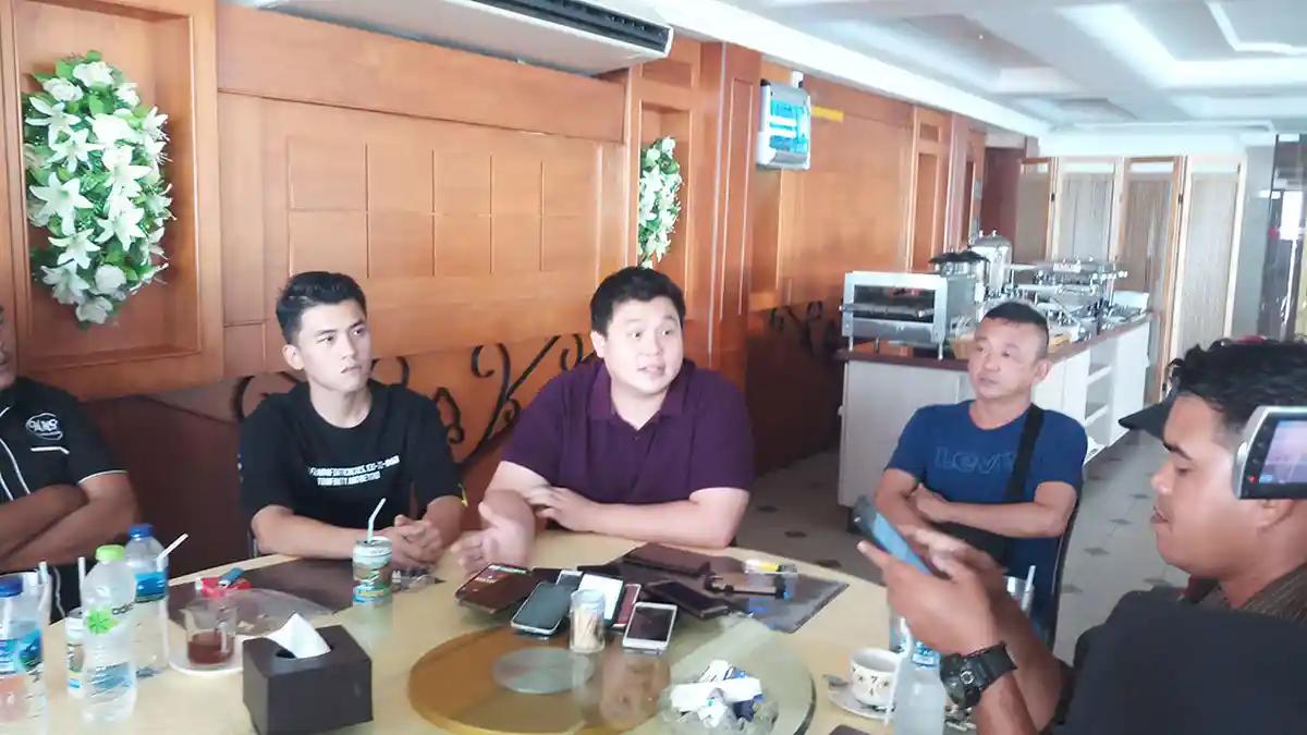 Bos Hotel Satria Pastikan Laporan Richardo 100 Persen Hoax. Billy: Dia Tampar Mukanya Sendiri