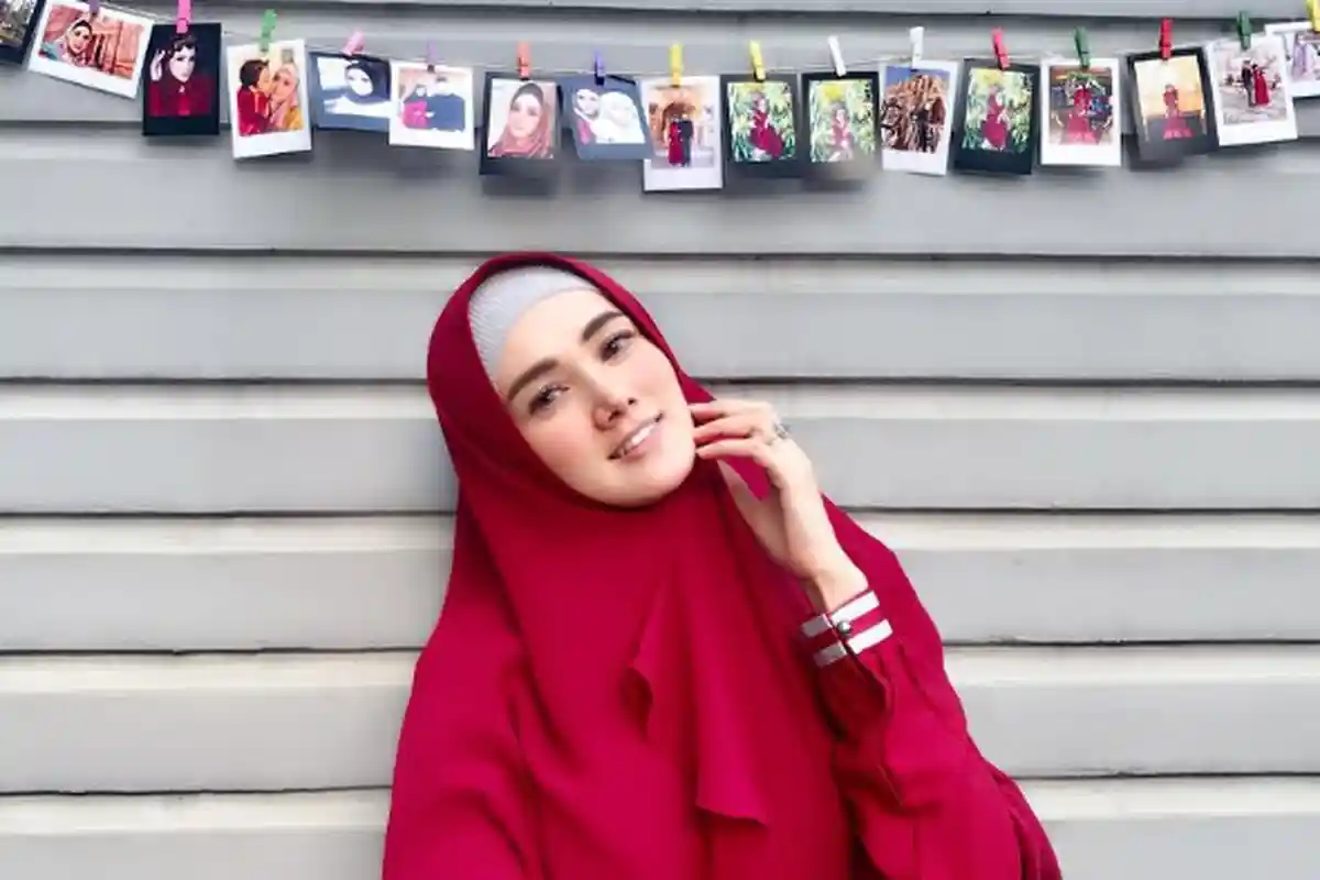 Jenguk Ahmad Dhani di Tahanan, Mulan Jameela Naik Mercedes Benz dan Sempat Tak Bisa Masuk