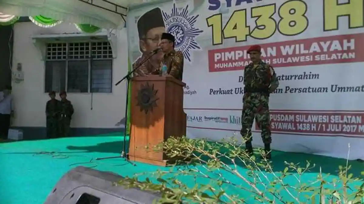 Prof Yunahar Ilyas Bahas Polemik Starbucks pada Syawalan Muhammadiyah