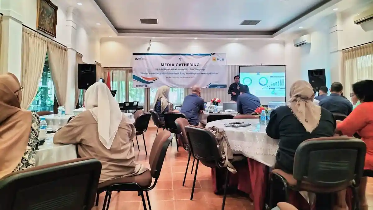 40,35 Persen Pelanggan PLN Lampung Masih Gunakan Listrik Pasca Bayar