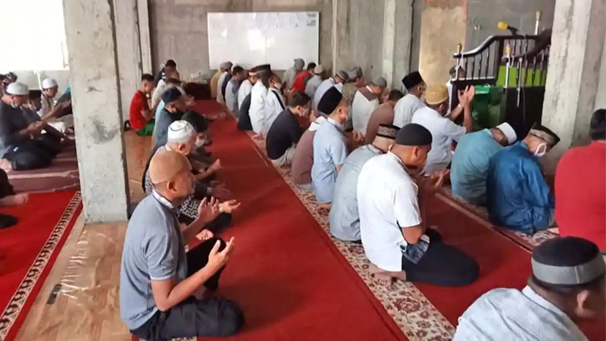 Surah Al-Lail, Dianjurkan Dibaca pada Sholat Zuhur dan Ashar, Berikut Bacaan Lengkap Terjemahan