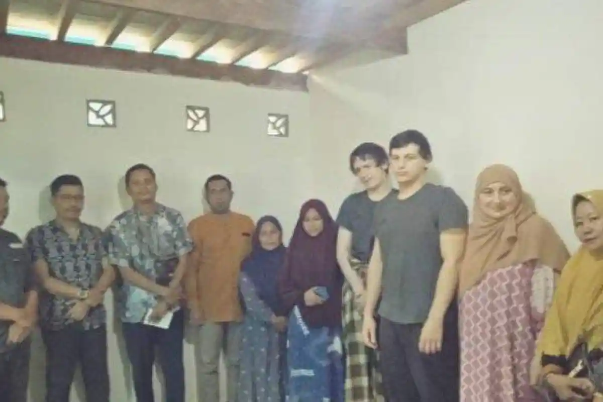 Pengakuan Ibu Gadis SMP di Sulbar setelah Anaknya Dilamar Bule Prancis, Sudah ke KUA, Siap Mei 2023