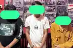 Tiga-pria-ditangkap-saat-asyik-main-judi-joker-di-ruko-Pasar-Lama-Mamuju.jpg