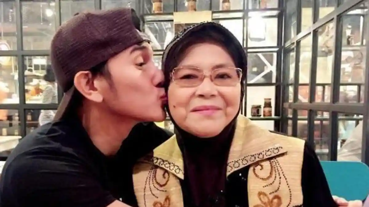 Ibunda Vino G Bastian Meninggal Dunia, Indro Warkop: Yang Kuat Ya, Bapake Selalu Ada untuk Kalian