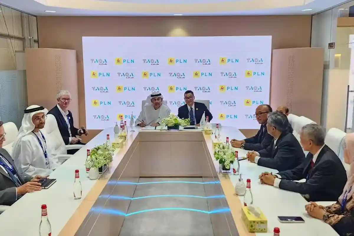 Dari Akselerasi EBT Hingga Pensiun Dini PLTU, PLN Berhasil Jaring 14 Kerja Sama Global dalam COP28
