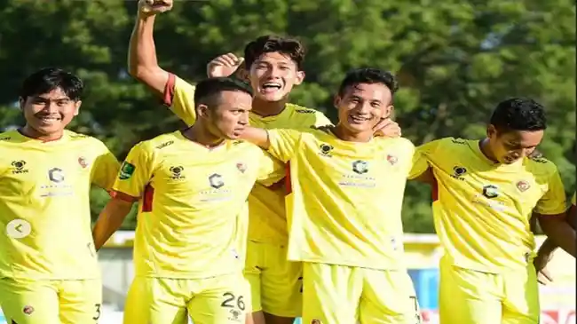 Para-pemain-Sriwijaya-FC-rayakan-gol-Chencho-ke-gawang-Sada-Sumut-Minggu-5112023.jpg