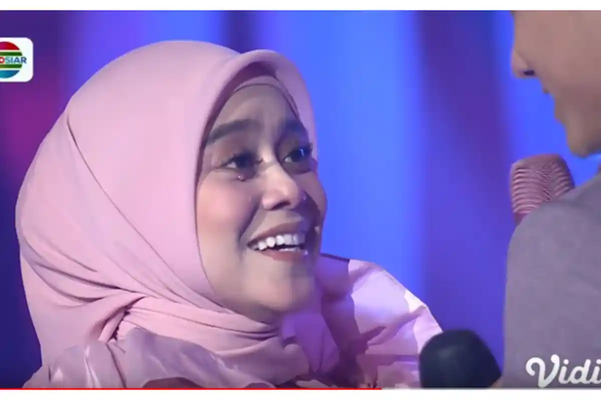 Lesti sampai Berlinang Air Mata di Atas Panggung, Rizky Billar: Aku Ingin Menikah Tahun Depan
