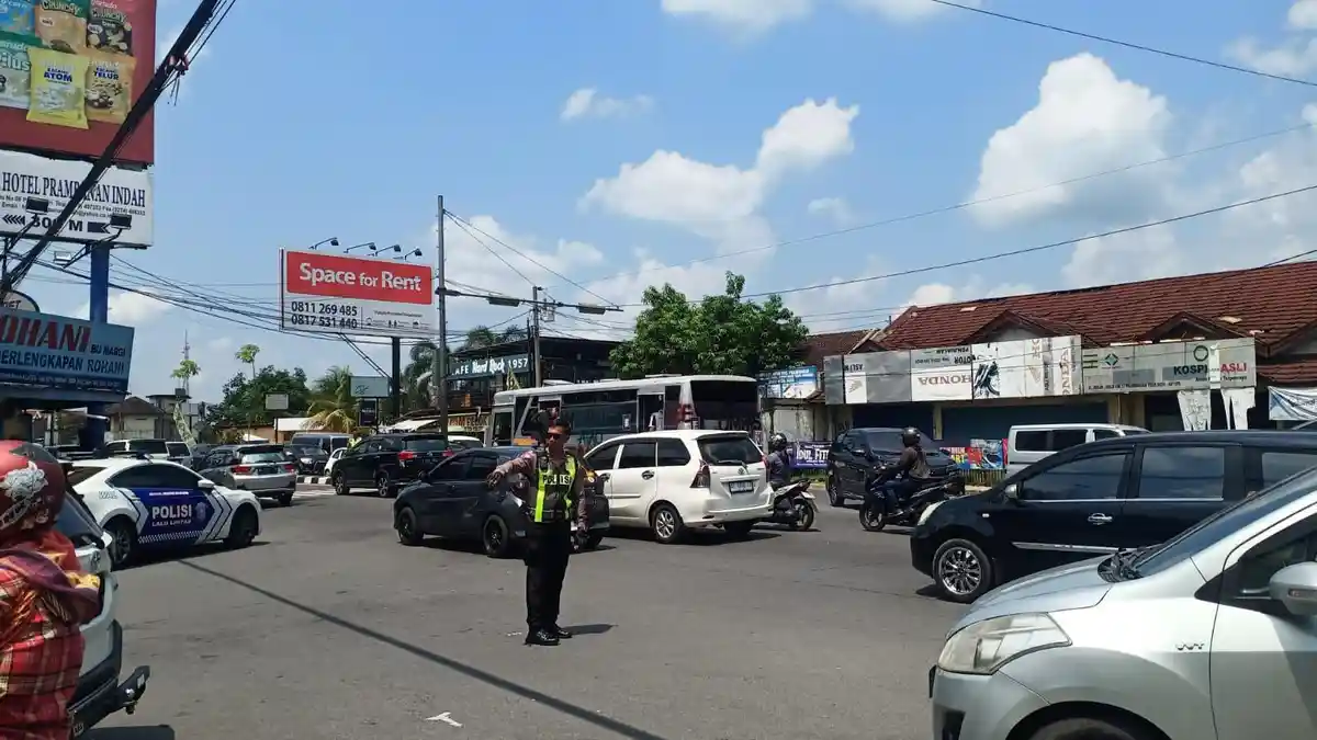Puncak Arus Balik Sudah Lewat, Arus Lalu Lintas di Perbatasan Prambanan Klaten Ramai Lancar