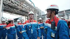 20260414-Komisaris-Utama-Pertamina-Sabar-Yudo-Suroso-kunjungan-kerja-di-Kilang-Cilacap.jpg