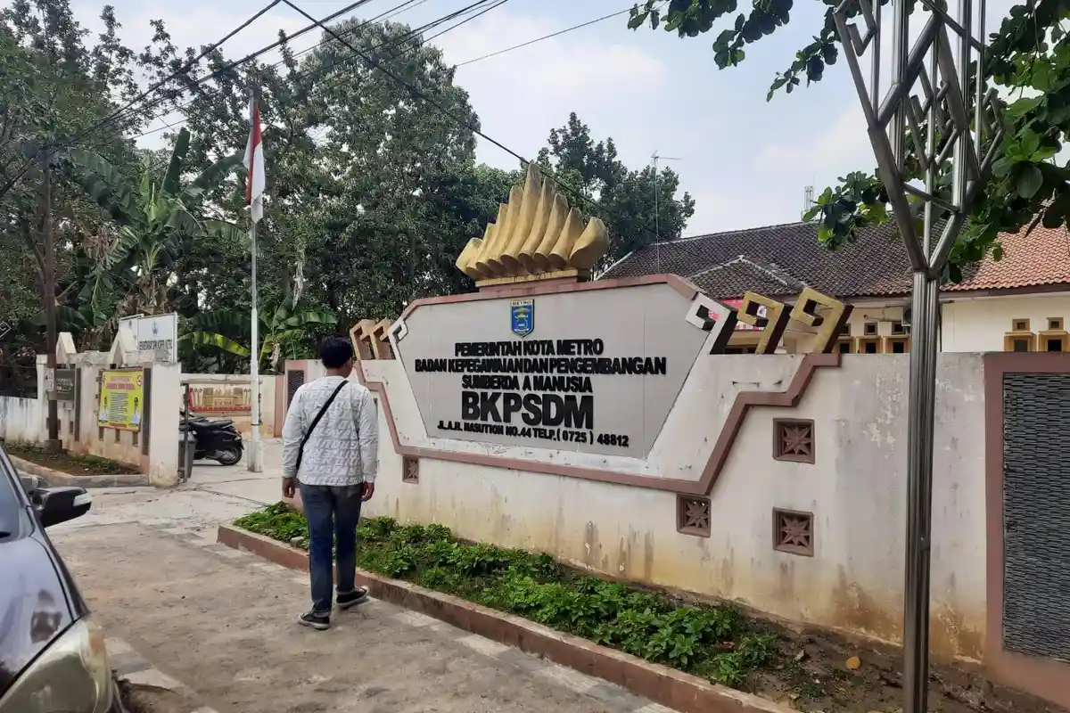 Oknum PNS Metro Selingkuh 9 Tahun Dibebastugaskan dari Jabatan