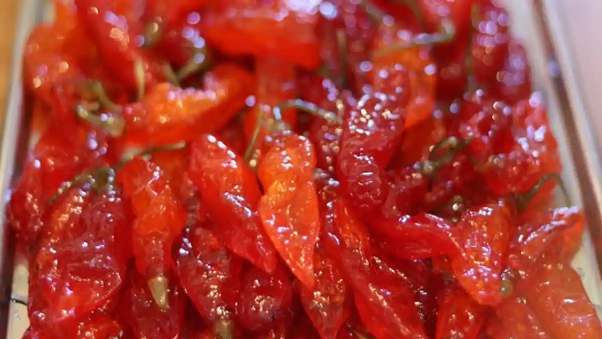 Resep Manisan Cabe Merah – Makan Cabe Tak Harus Kepedasan, Wajib Dicoba!