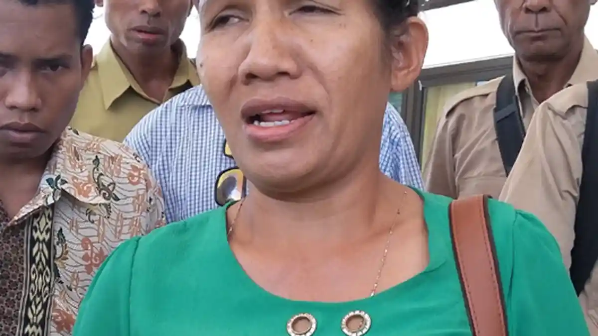 Dinilai Diskriminasi, Warga Datangi BPMD Sumba Barat Daya Pertanyakan Bantuan Rumah Layak Huni