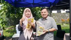 adityawarman-adil-belanja-bazar-umkm.jpg