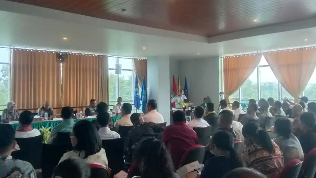 Terima Kunjungan Mendiktisaintek RI, Rektor Unimor Minta Perhatikan Sarpras  