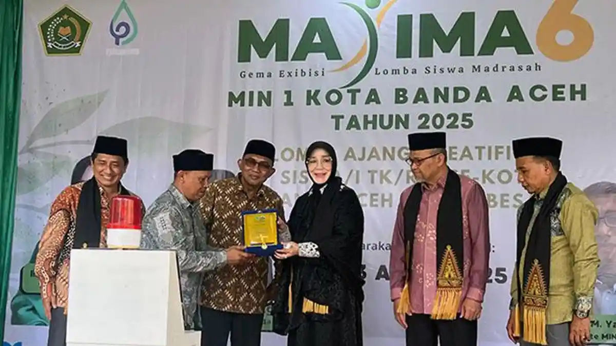 Buka Maxima 6 MIN 1 Banda Aceh, Illiza Nyanyi Lagu Rahman, Ingatkan Pentingnya Kelembutan untuk Anak