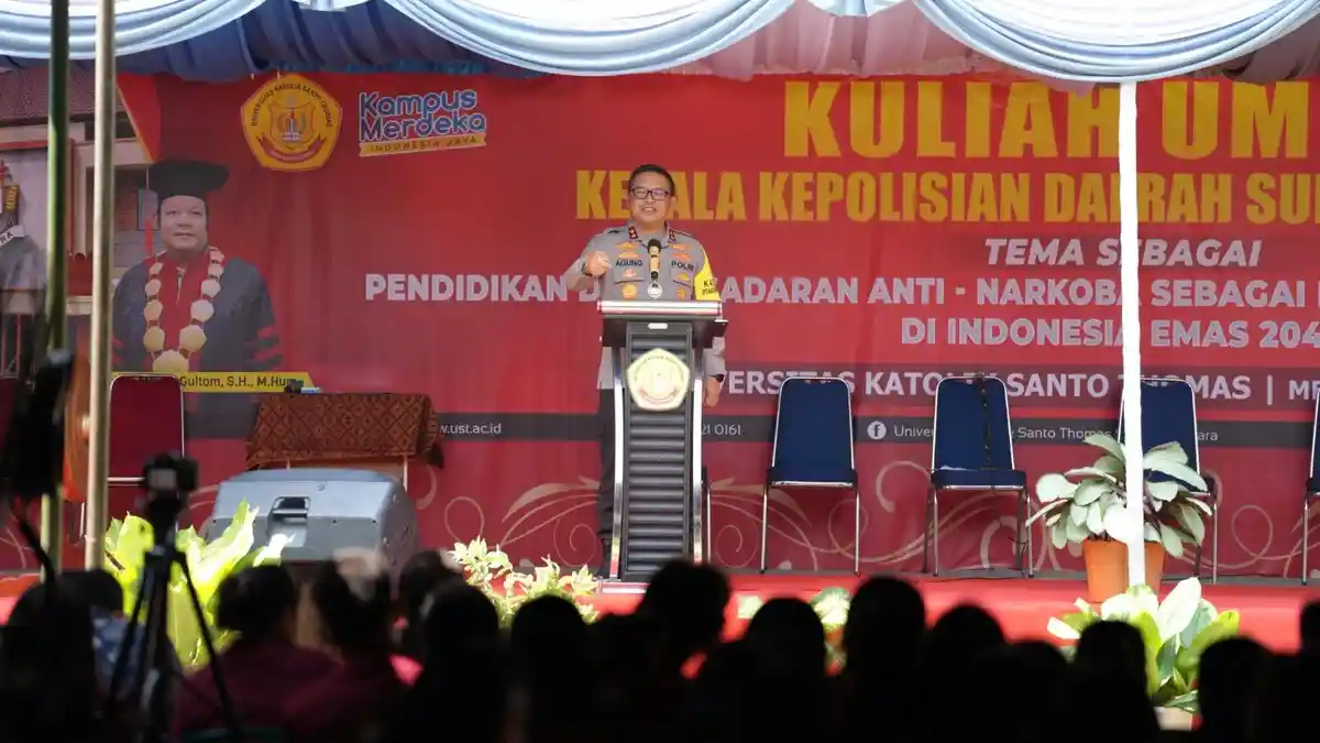 Kapolda Sumut Beri Kuliah Umum Bahaya Narkoba di Universitas Khatolik Santo Thomas
