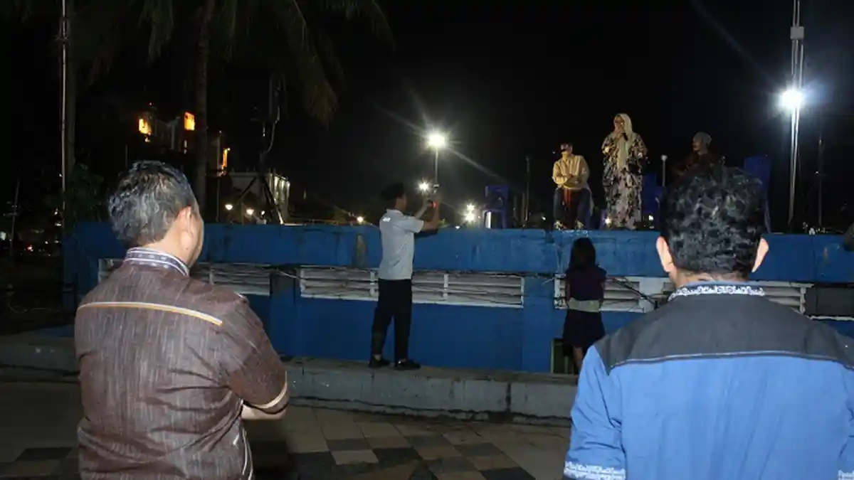 Selain Spot Instagramable, Pemkot Makassar Bakal Hadirkan Musik Akustik Setiap Pekan di Losari