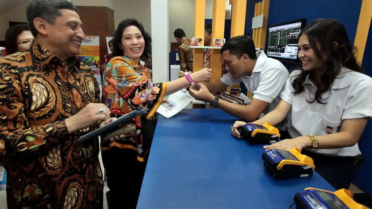 Hindari Tempatkan Dana Terlalu Besar di E-Money
