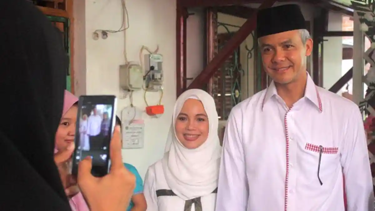 Begini Cara Ganjar Memantau Arus Mudik di Jawa Tengah Disela-sela Open House