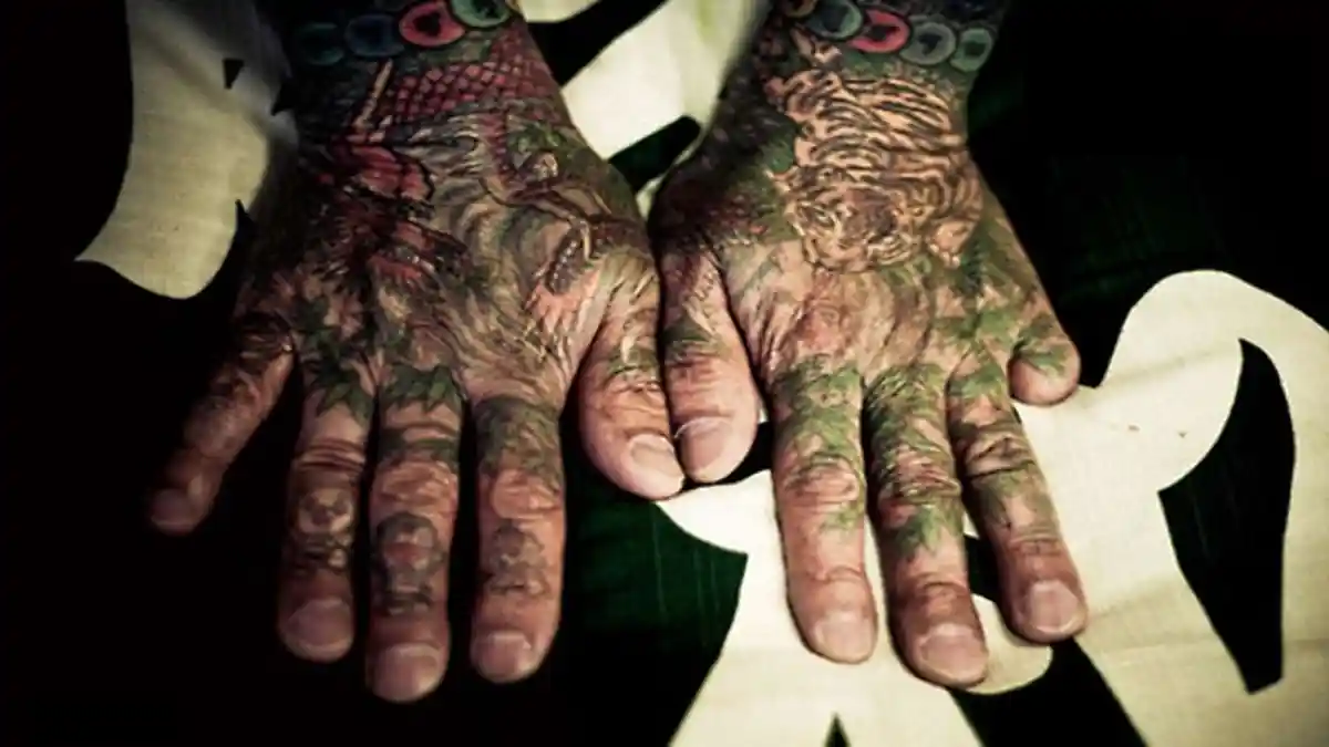 Potong Jari Bos Yakuza Jepang, Polisi Grebeg Markas Yakuza
