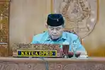 Ketua-DPRD-Klaten-Edy-Sasongko-memimpin-Rapat-Paripurna-2-raperda.jpg