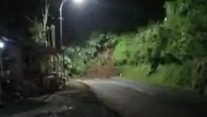 Akses-Tasik-Garut-Terputus-Lagi.jpg