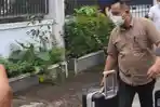 2 Koper Diangkut KPK usai Geledah Rumah Staf Pemkot Terkait Kasus Wali Kota Madiun
