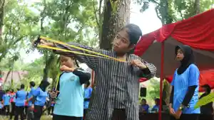 20260519_lomba-ketapel-pada-Festival-dan-Lomba-Dolanan-Anak-2026_1.jpg