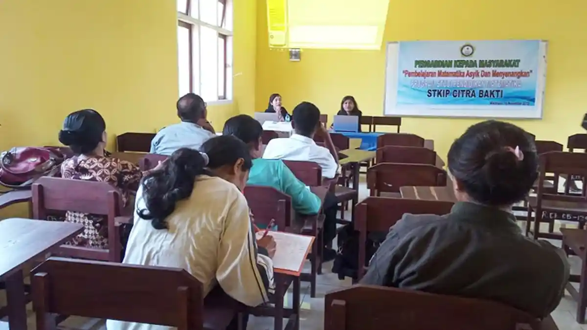 Dosen Prodi Matematika STKIP Citra Bakti Ngada Adakan Pengabdian Masyarakat Bagi Guru, Info