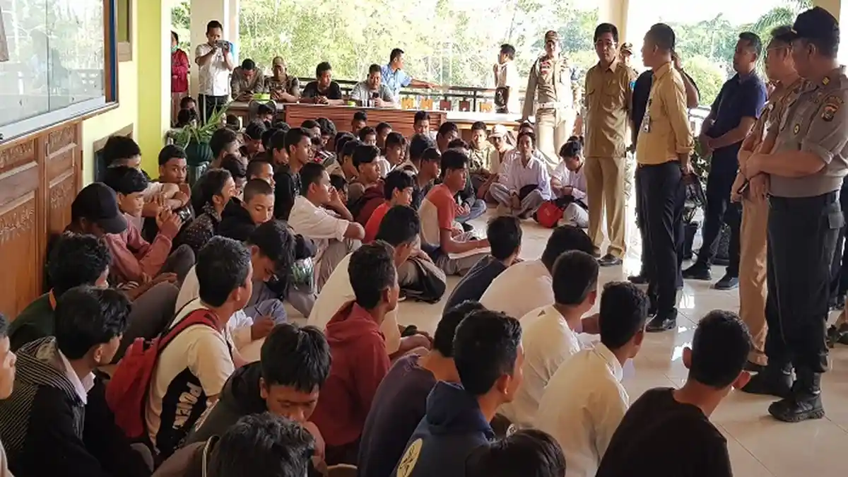 Ikut Demo Mahasiswa, Puluhan Pelajar di Bangka Belitung Diamankan Petugas