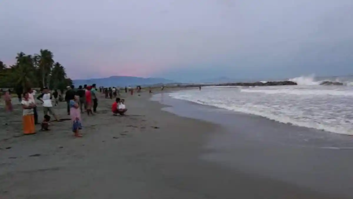 BREAKING NEWS: Pengunjung Pantai Mampie Polman Dilaporkan Hilang