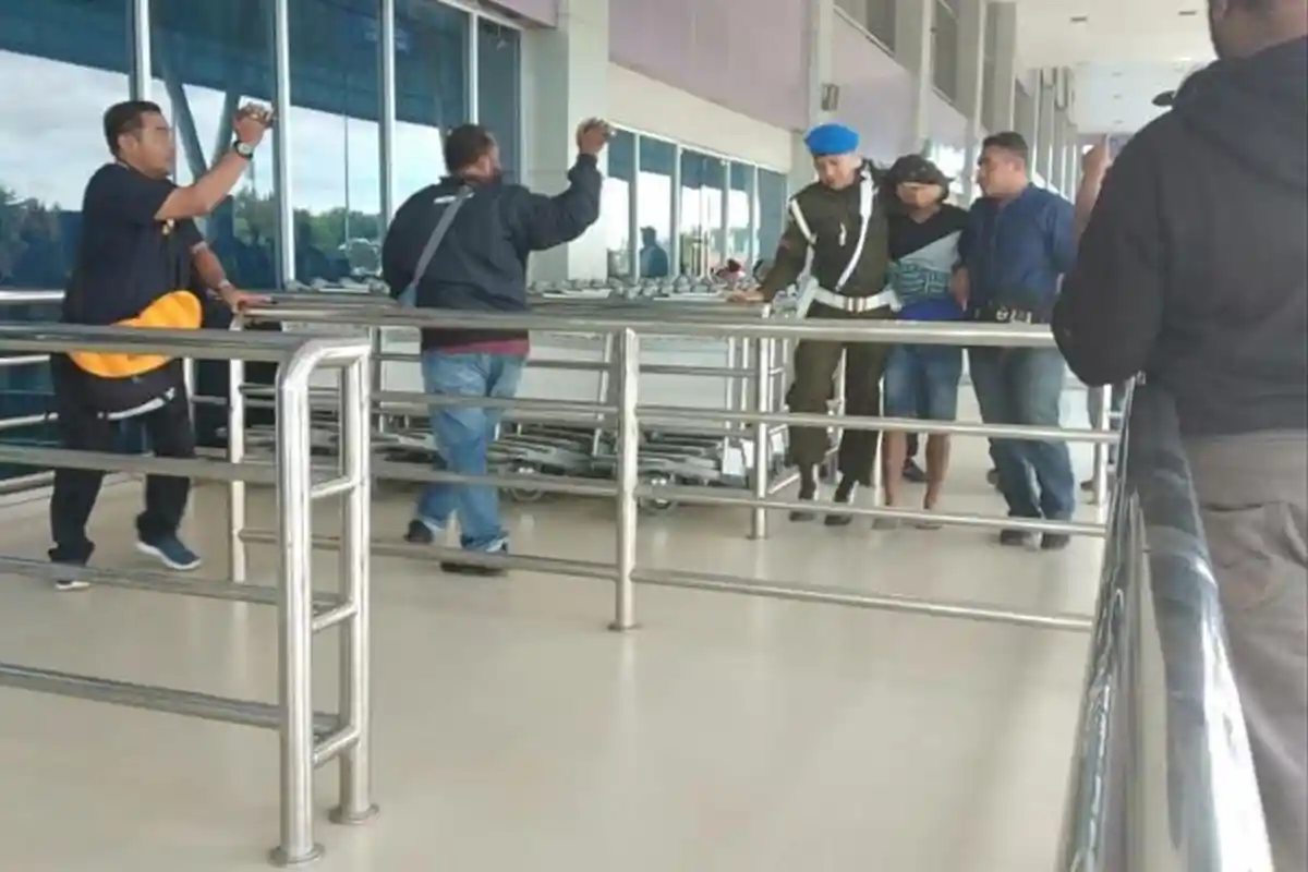 Banyak Prajurit Gugur di Papua, Ternyata Oknum TNI Terungkap Jual Senjata Pada Pihak KKB