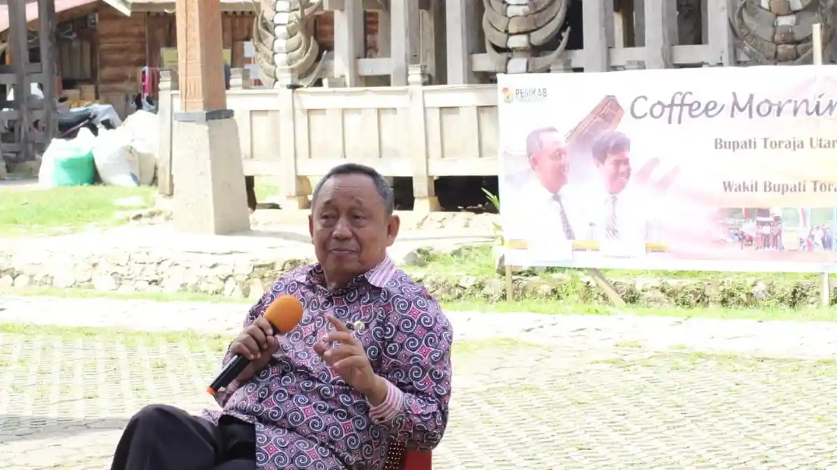 Bupati Toraja Utara Kalatiku Paembonan Buka SKBKT di Lembang Buntu Batu Rindingallo