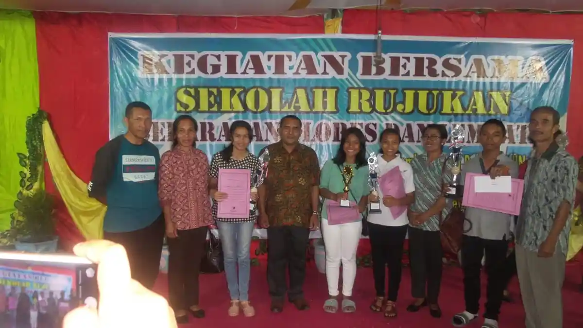 Baru Pertama Digelar! SMPN 1 Langke Rembong Langsung Juara Umum