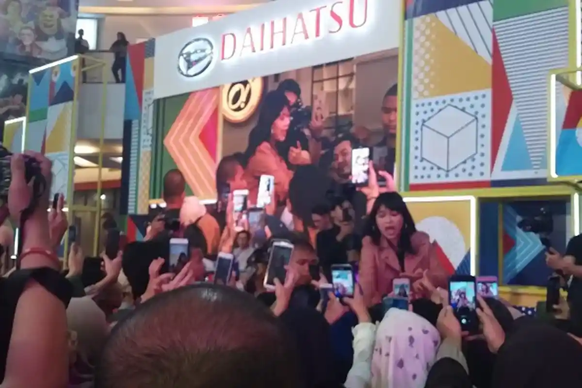Brisia Jodie Meriahkan Urban Festival Daihatsu di TSM, Dodik: Ajang Naikkan Brand Image