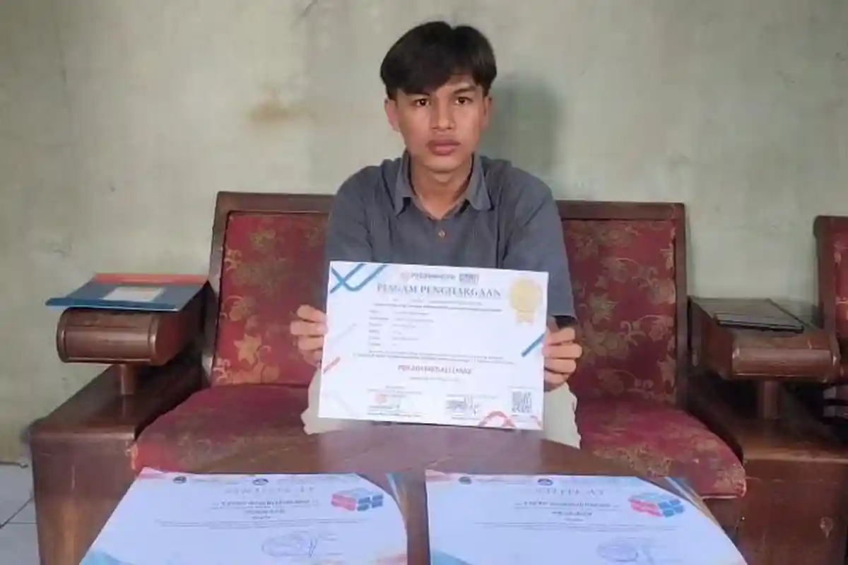 Kisah Cecep, Anak Petani di Indramayu yang Lolos Masuk ITB, Dapat Beasiswa Kuliah Dari Dedi Mulyadi