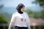 Qorie-Sosok-Wasit-Berhijab-di-Ajang-Bonas-Cup-2022.jpg