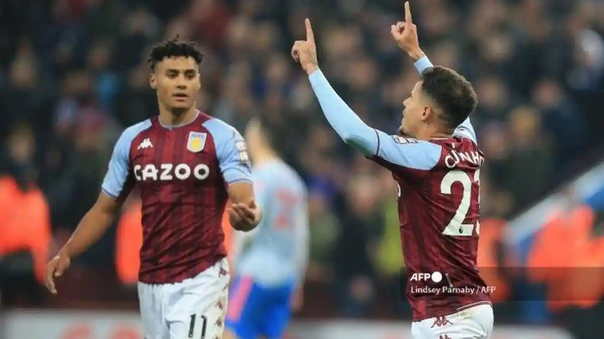 Steven Gerrard Bujuk Petinggi Aston Villa, Permanenkan Philippe Coutinho, Alasannya Sudah Main Apik