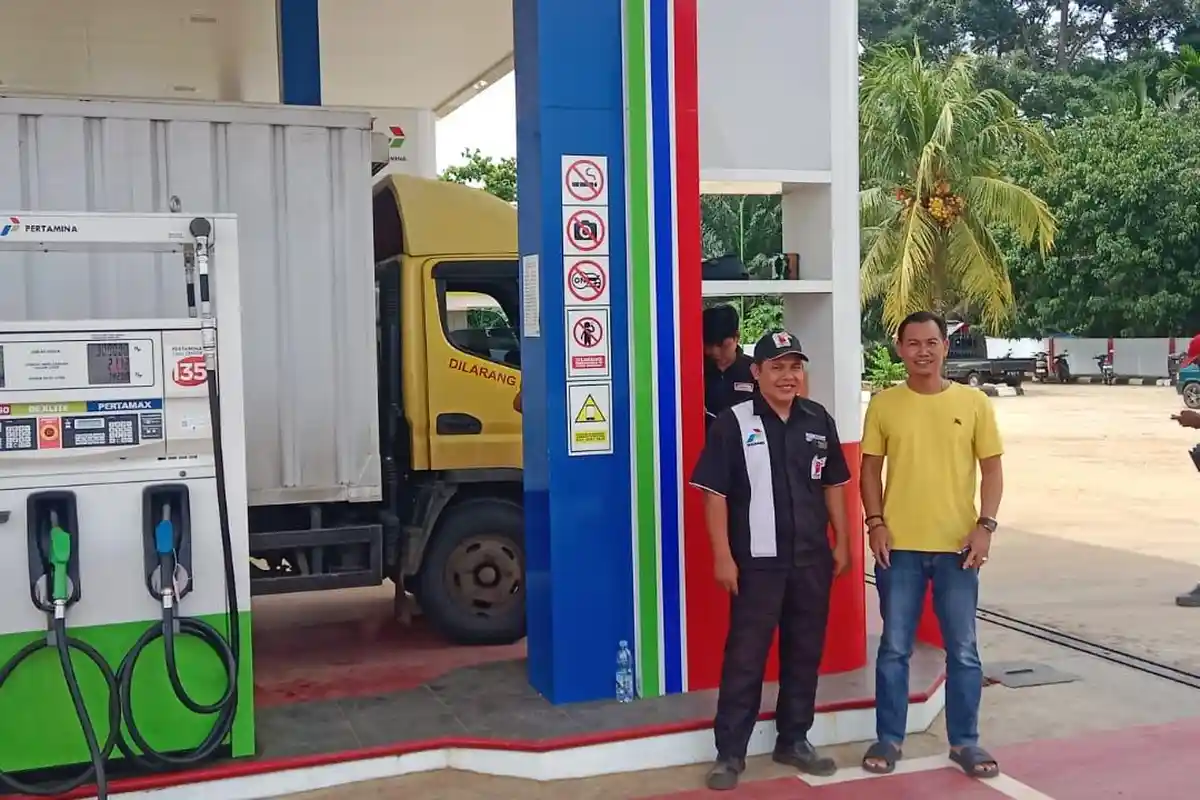 Bengkulu Krisis BBM, Pimpinan DPRD Seluma Sidak SPBU di Sukaraja: Tiap Hari Antre Panjang