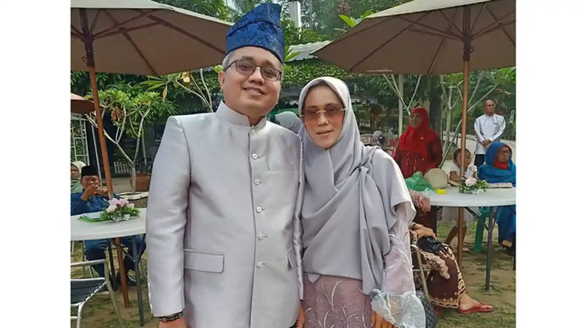Yayuk Masitoh  Ikhlaskan Kepergian Suami, Yakin Bukan Akibat Terinfeksi Covid-19