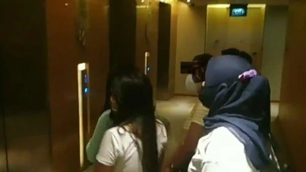 Detik-detik Penggerebekan Praktik Prostitusi Libatkan ABG di Sunter, Ini Pengukan Muncikarinya