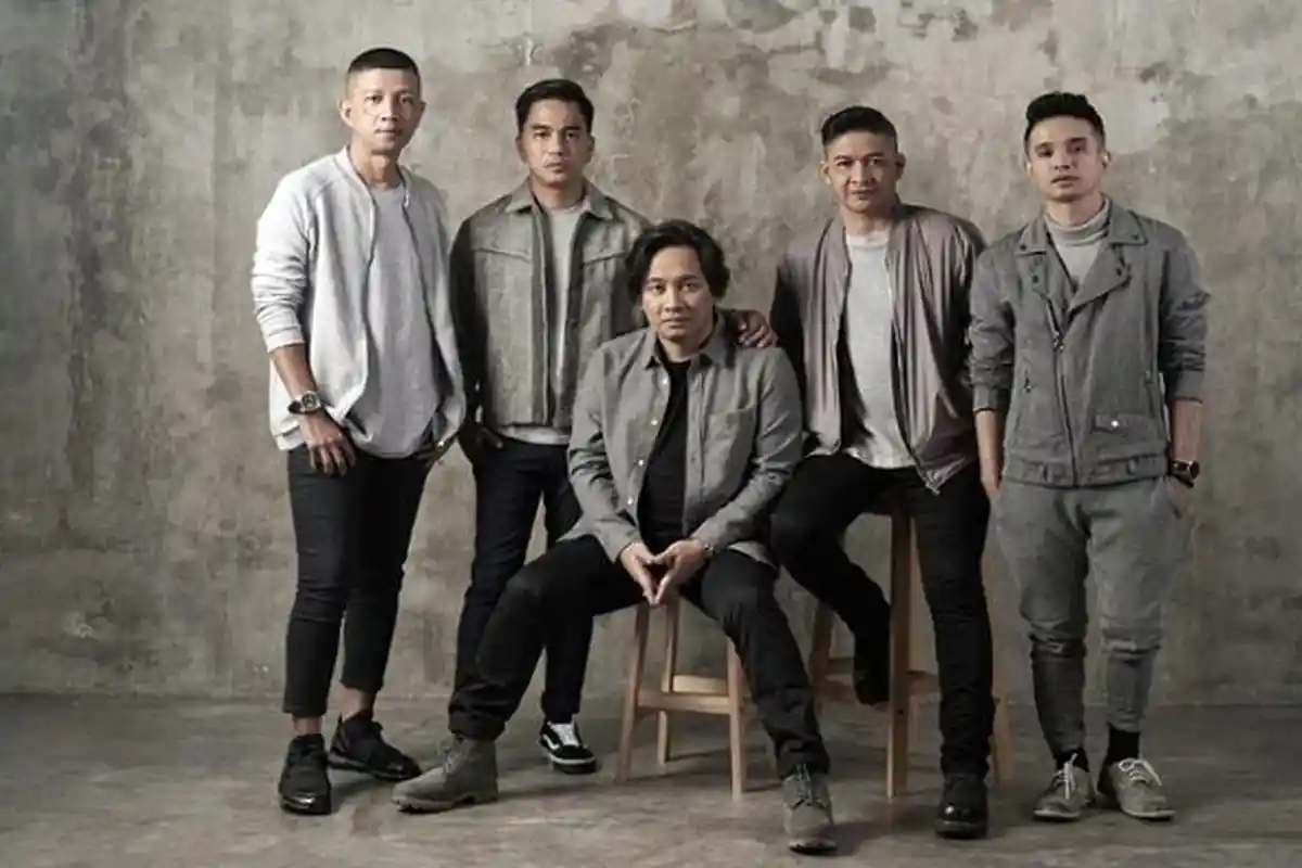 Chord Gitar ''Bayang Semu'' - Ungu: Terjerat, Ku Terjerat, Tak Dapat Kulepas, Ku Milikmu Slalu