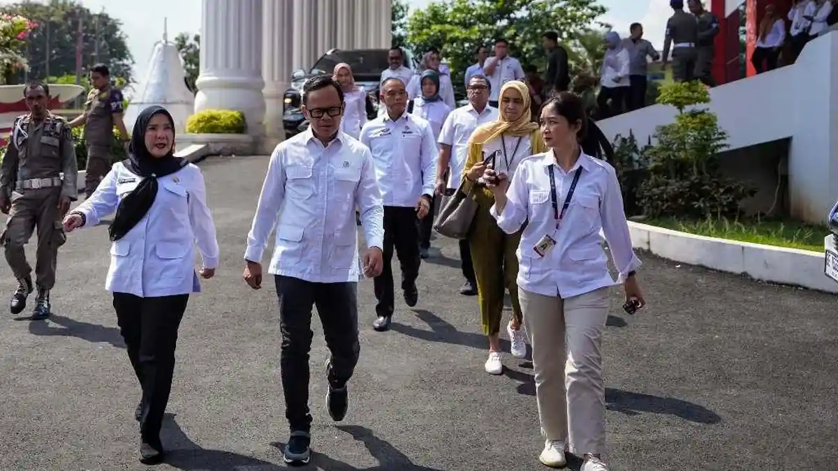 Wamendagri Bima Arya Puji Layanan Ambulans Gratis 24 Jam di Bandar Lampung