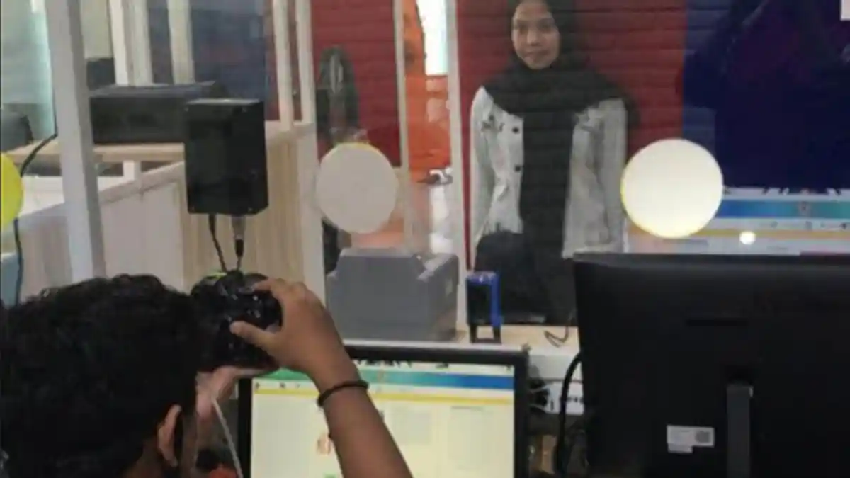 Dispendukcapil Surabaya Tetap Buka Saat Libur Panjang, Perekaman e-KTP Daftar Online Dulu