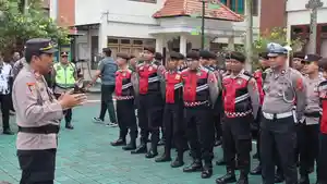 Aparat-kepolisian-Polres-Bangli-menurunkan-puluhan-personel.jpg