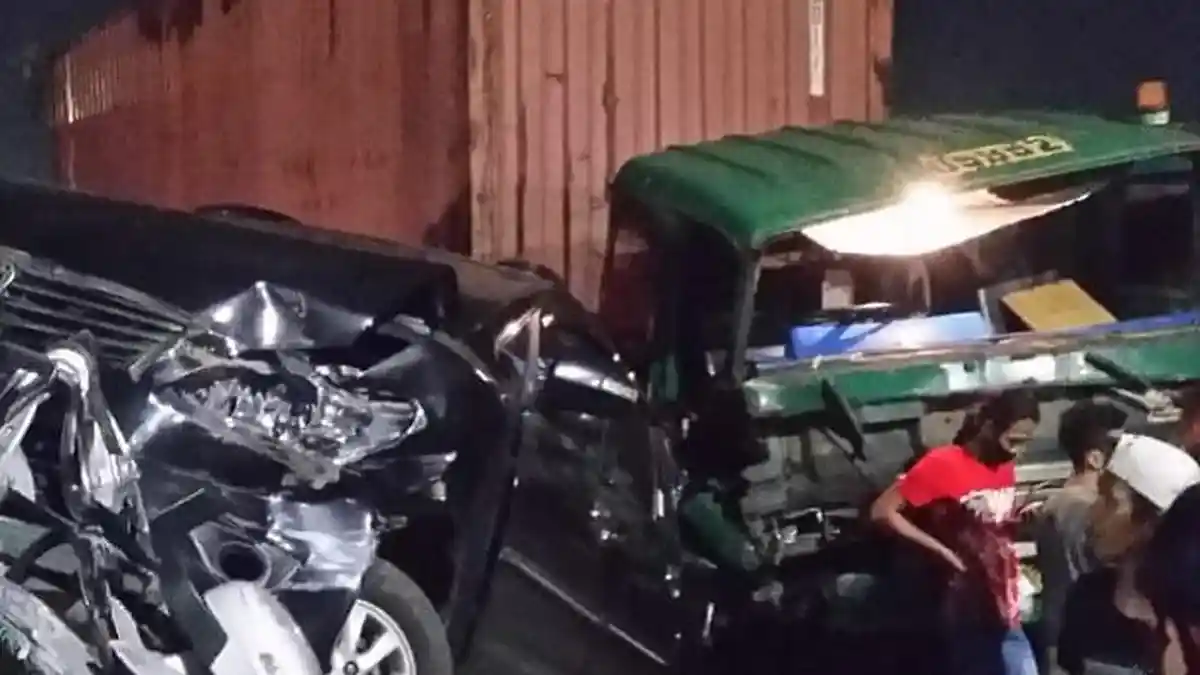 4 Mobil Rusak Parah saat Terjadi Kecelakaan Beruntun di Marunda, Ini Penyebabnya