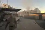 Pendemo Serbu Kedutaan Swedia di Irak
