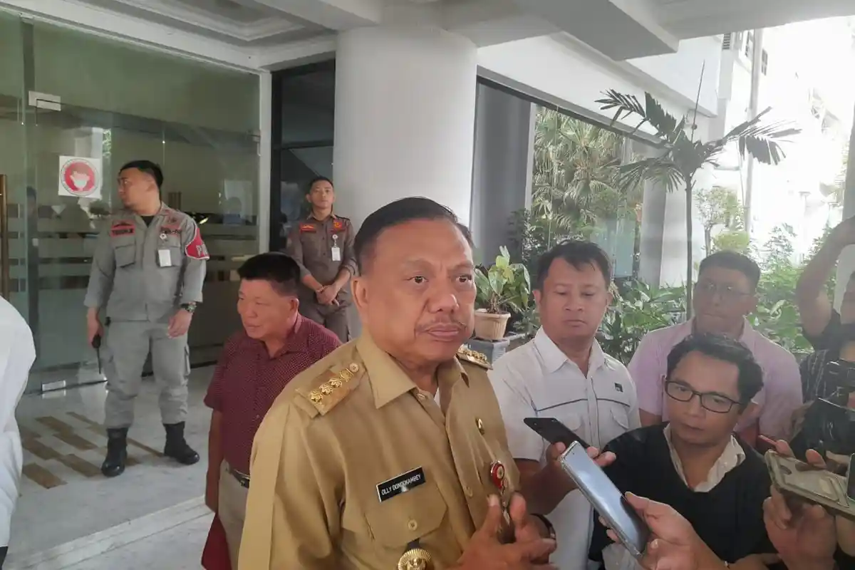 Gubernur Sulawesi Utara Olly Dondokambey Evaluasi Pembagian Susu: Musti Libatkan BPOM