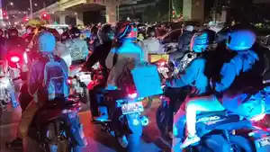 Tulisan-di-Pemudik-Motor.jpg