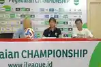 Sesi-pre-match-press-conference-Sriwijaya-FC-yang-dihadiri-oleh-pelatih-Budi-Sudarsono.jpg